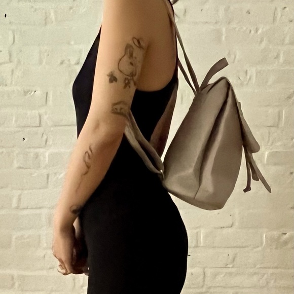 Stelen “Patricia” Lavender Leather backpack - Picture 3 of 3